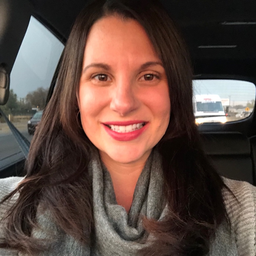 Meet your Posher, Jennifer